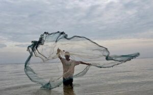 Pescadores do Norte afetados pela seca receberão auxílio de R$ 2.640